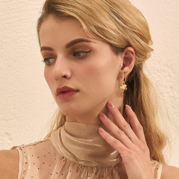 Women's Dainty Gold Dangle Flower Pearl Cute Unique Beautiful Flower Earring - Picture 2 of 5